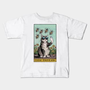 Funny Cat Selfie CICADAS Invasion 2024 - Vintage Tarot Card Kids T-Shirt